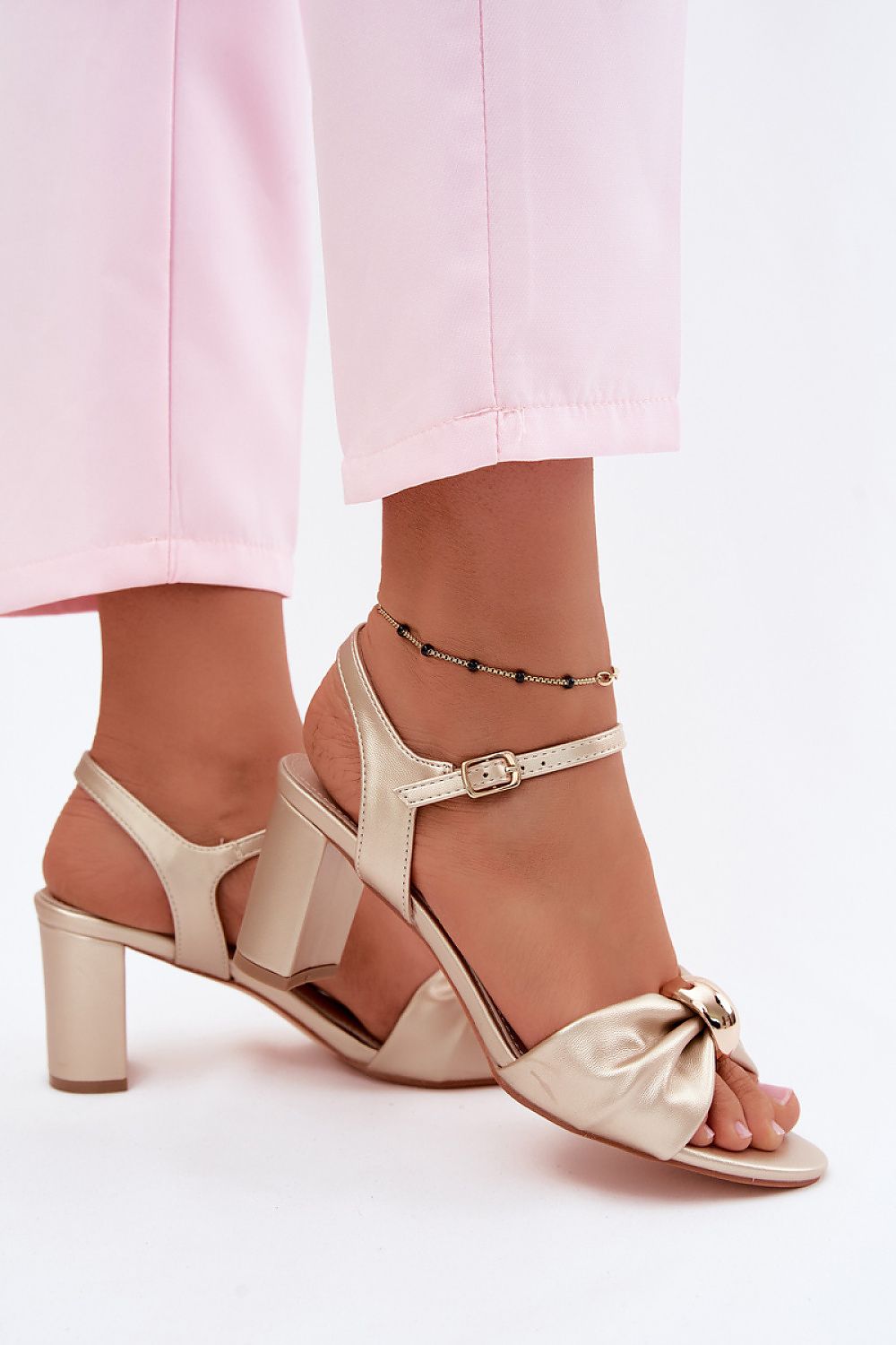 Sandalen mit Absatz model 227921 Step in style