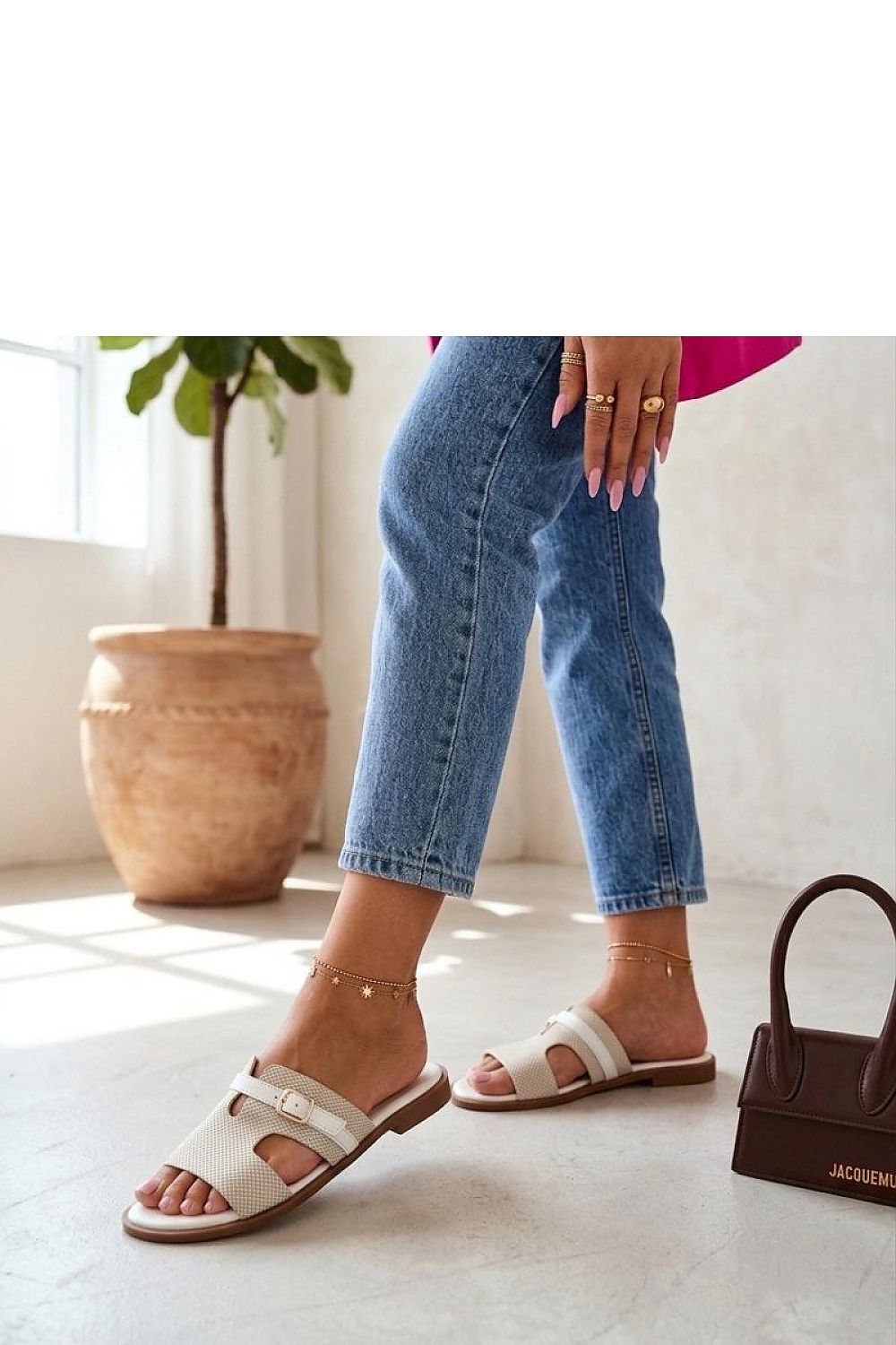 Pantoletten model 229770 Solea