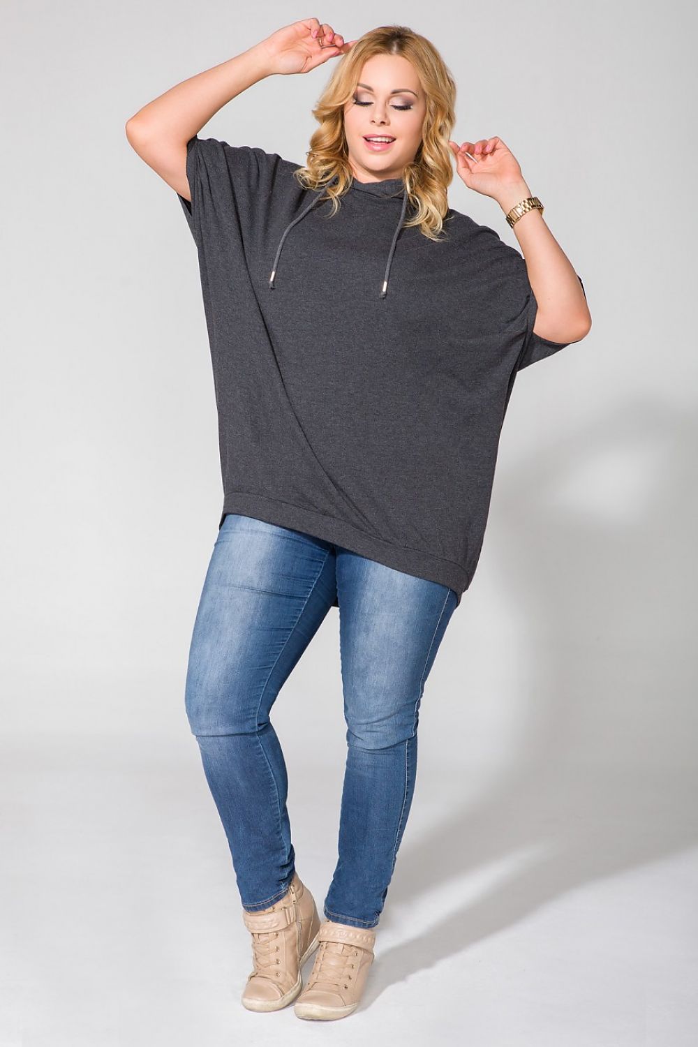 Bluse model 60744 Tessita