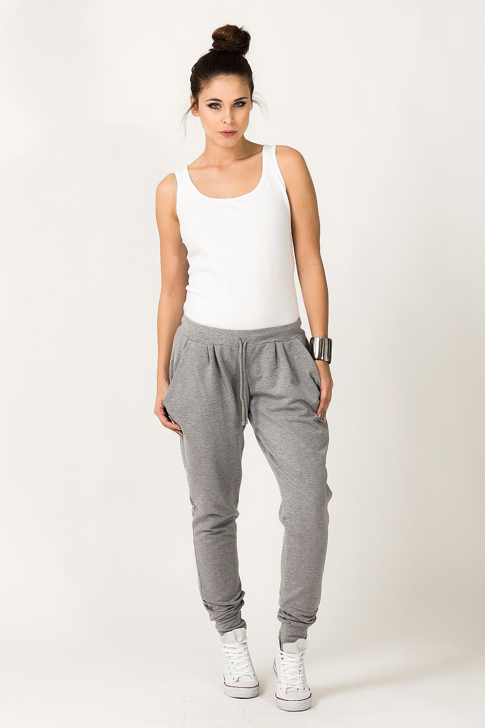Sportanzug Hosen model 36109 Tessita