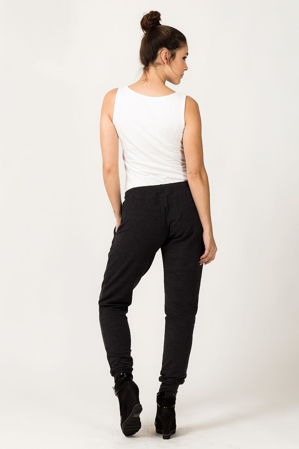 Sportanzug Hosen model 36110 Tessita