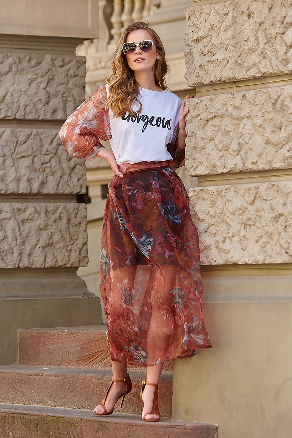 Bluse model 145603 Makadamia