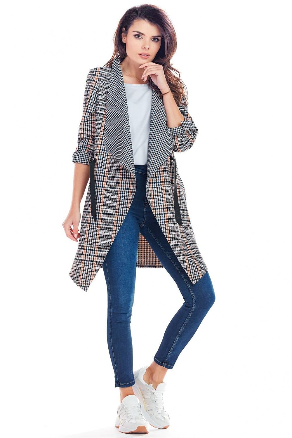 Jacke model 148983 awama