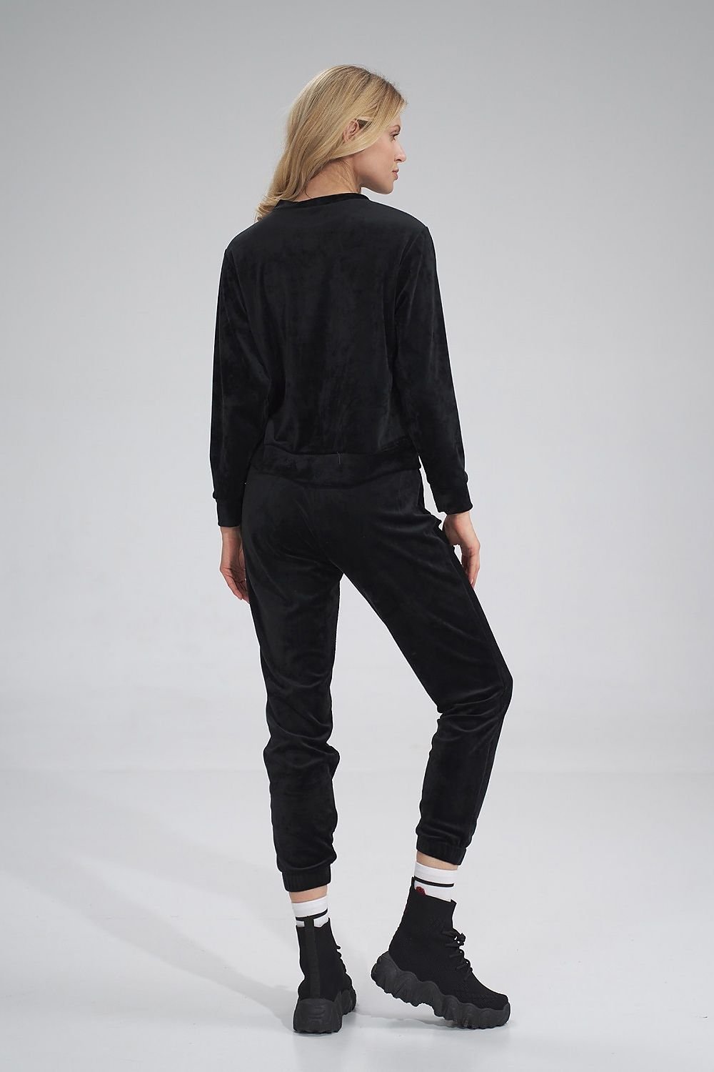 Sportanzug Hosen model 154665 Figl