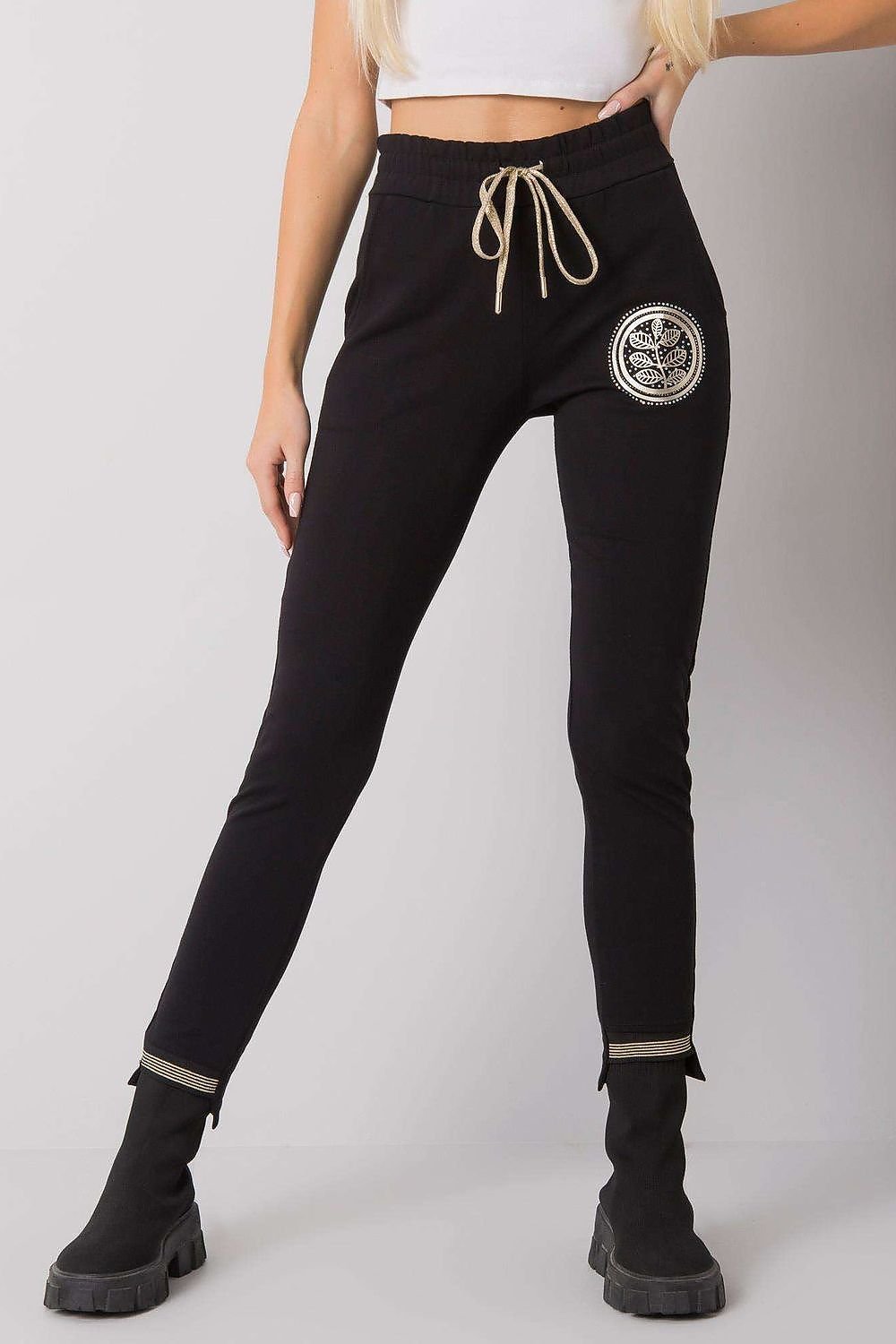 Sportanzug Hosen model 159843 Relevance