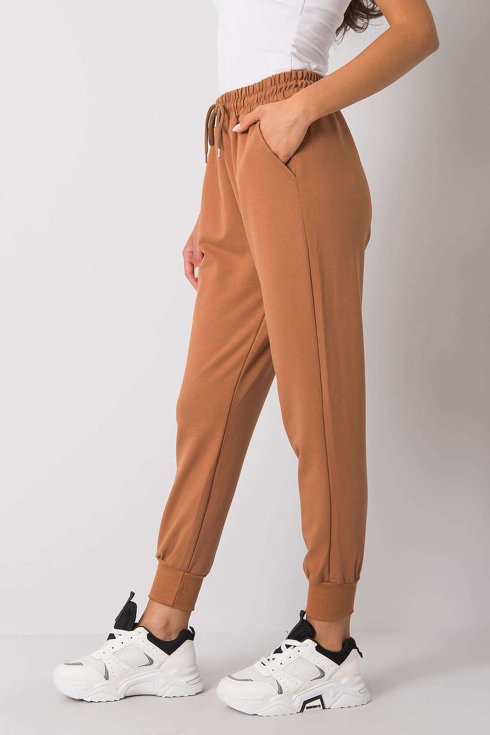 Sportanzug Hosen model 166648 Fancy