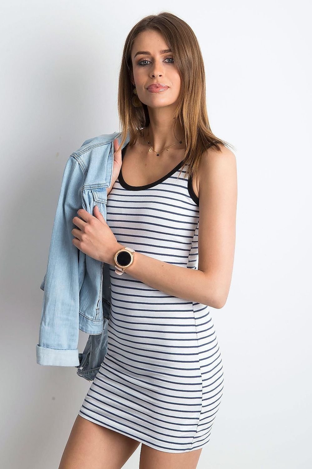 Alltagskleid model 168284 Yups