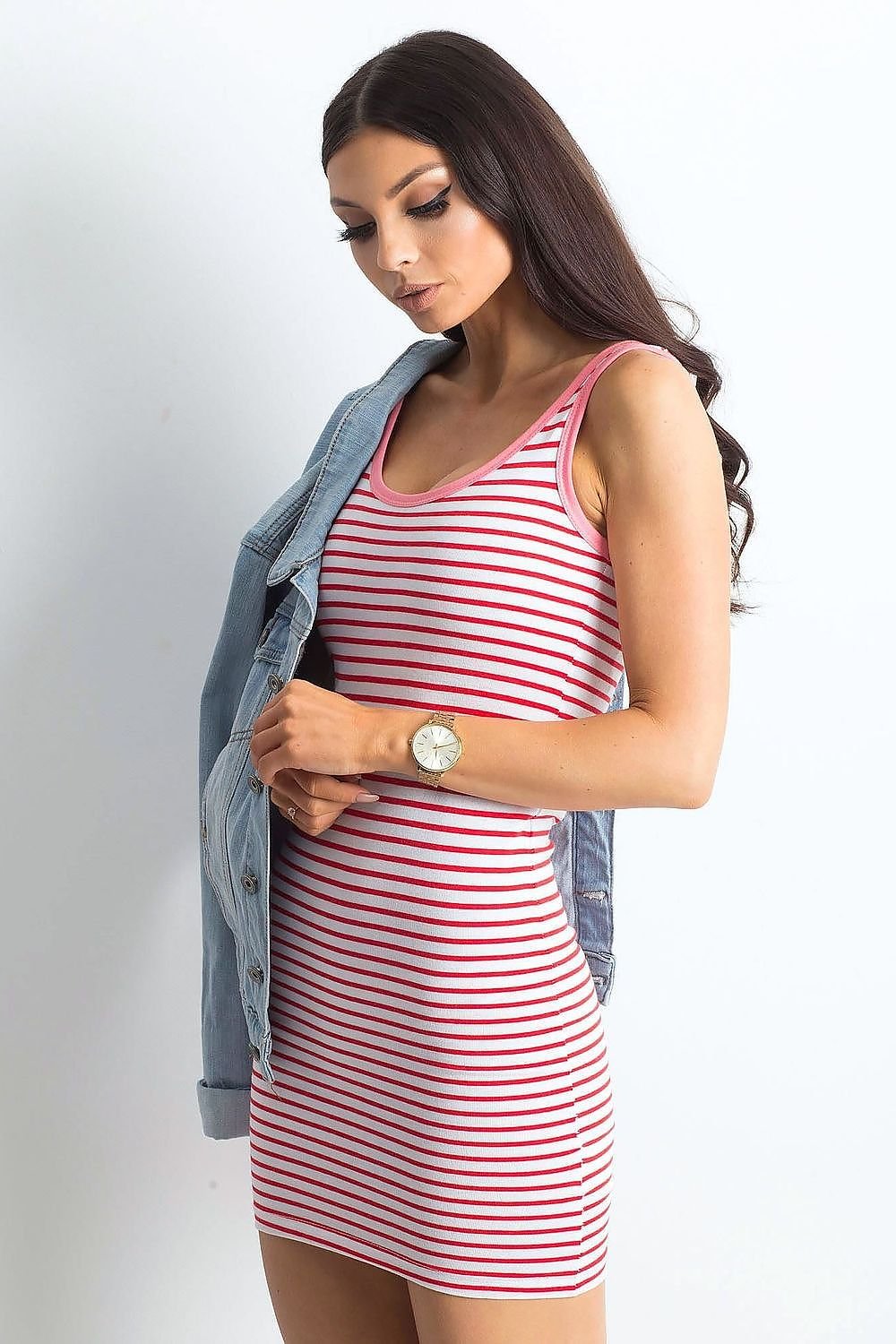 Alltagskleid model 168285 Yups