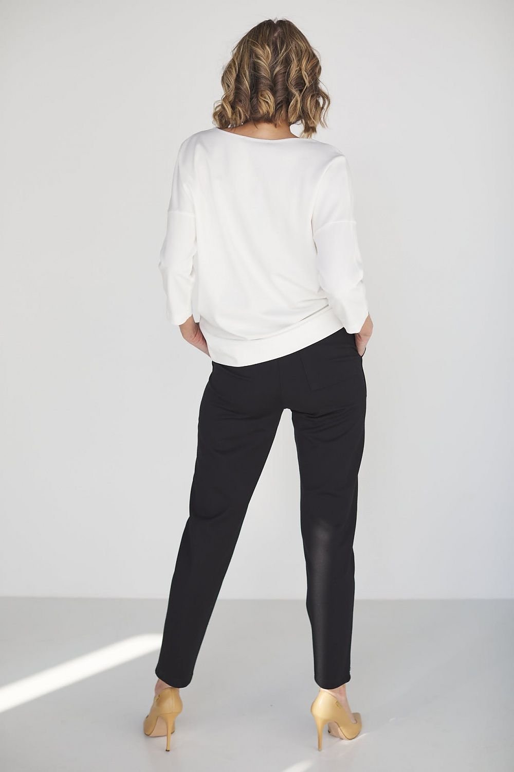 Sportanzug Hosen model 172174 La Aurora