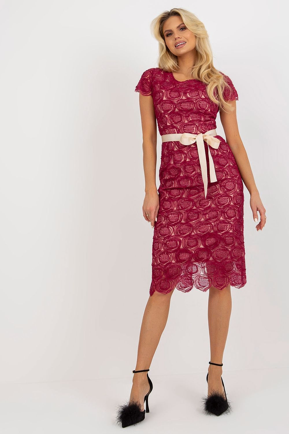 Abendkleid model 174983 Lakerta