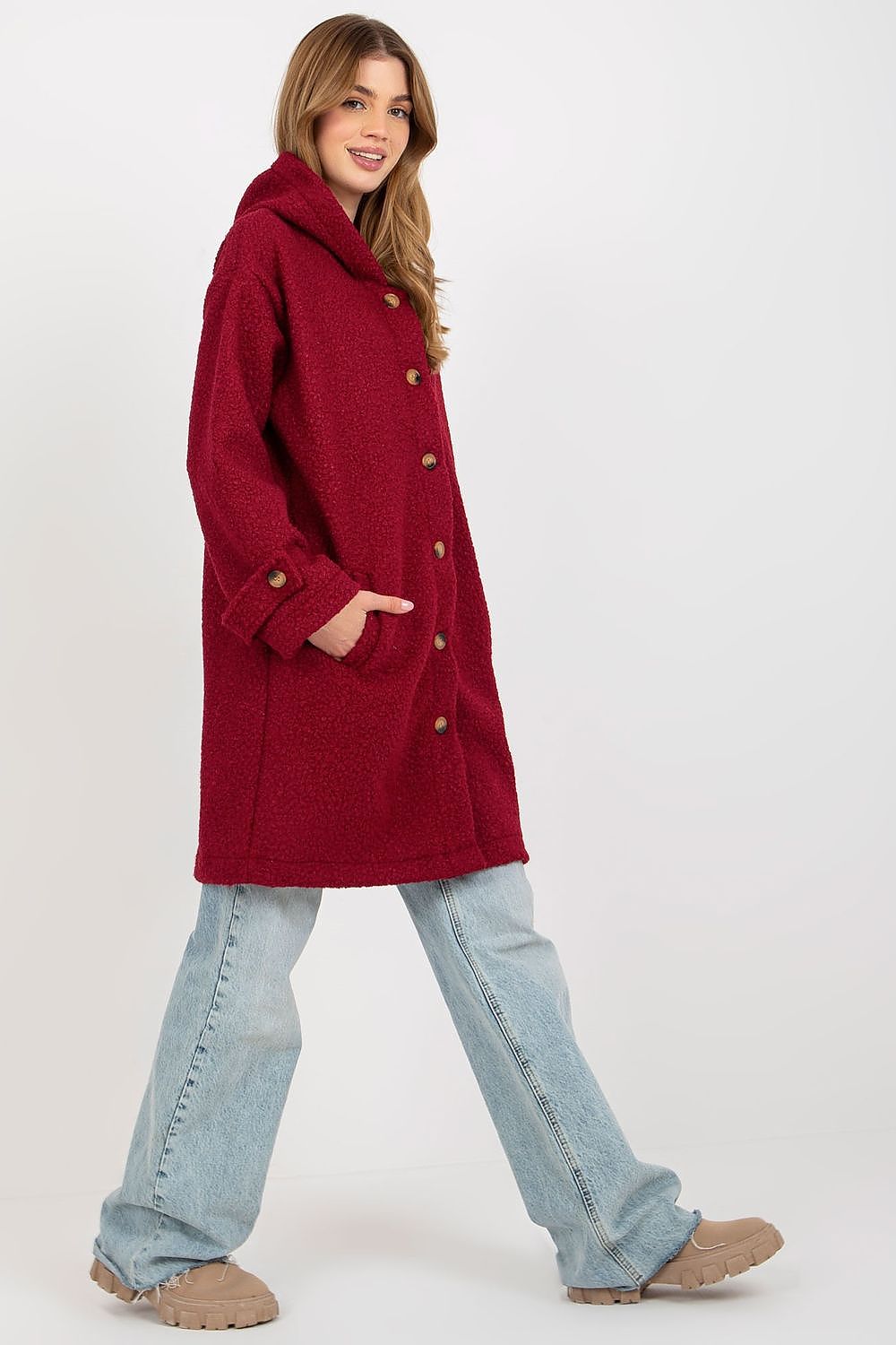 Mantel model 175172 Relevance