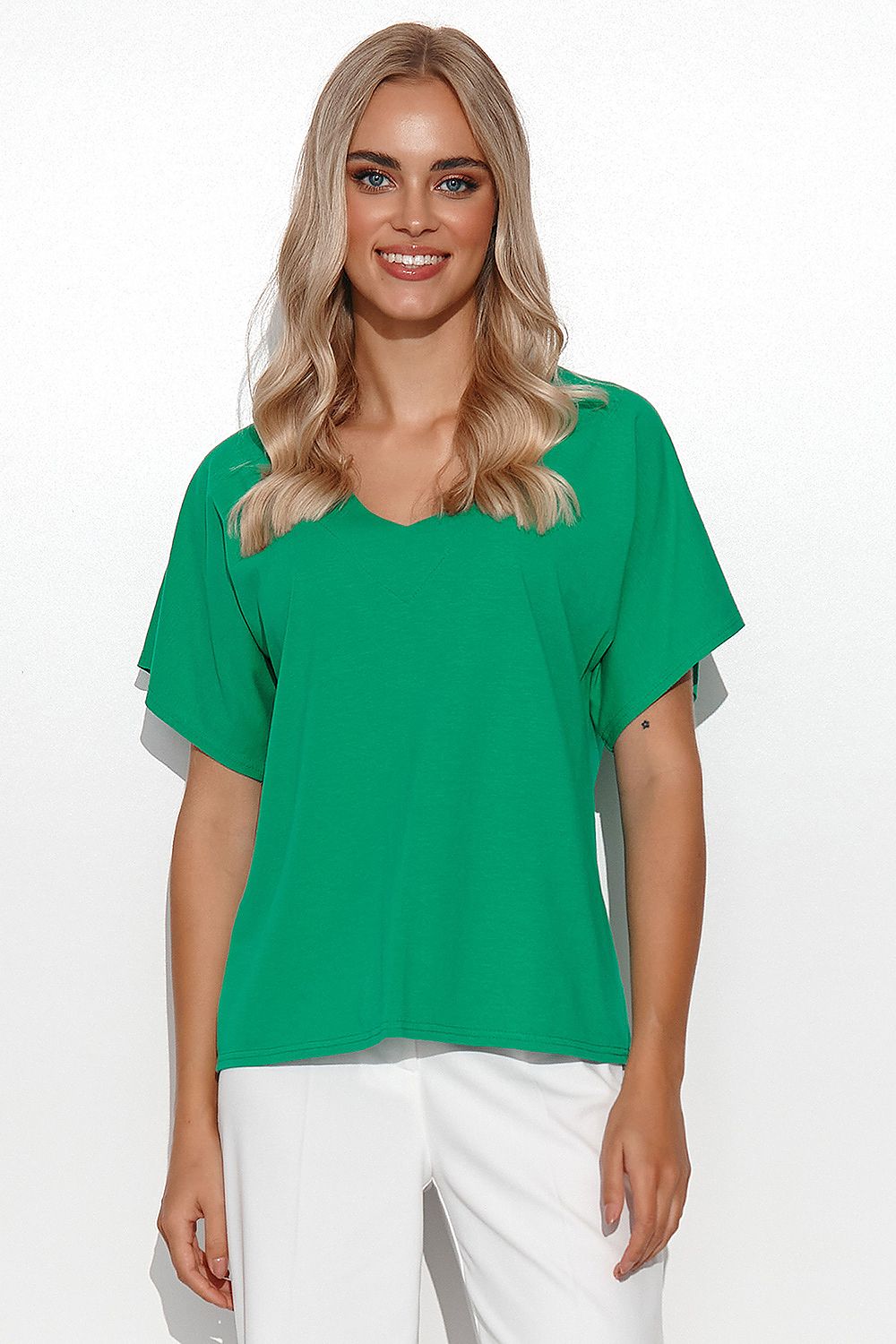 Bluse model 178561 Makadamia