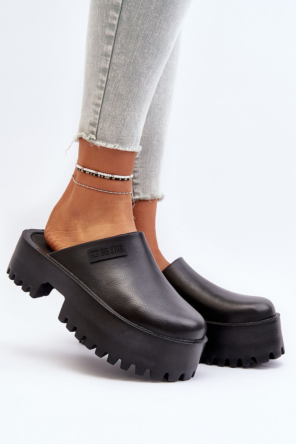  Pantoletten model 194118 Step in style 