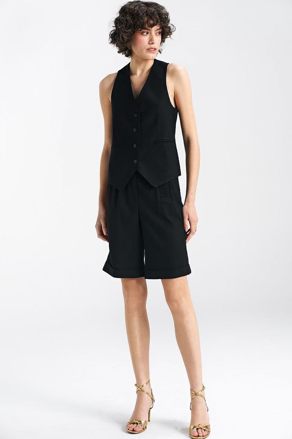 Къси панталони Nife