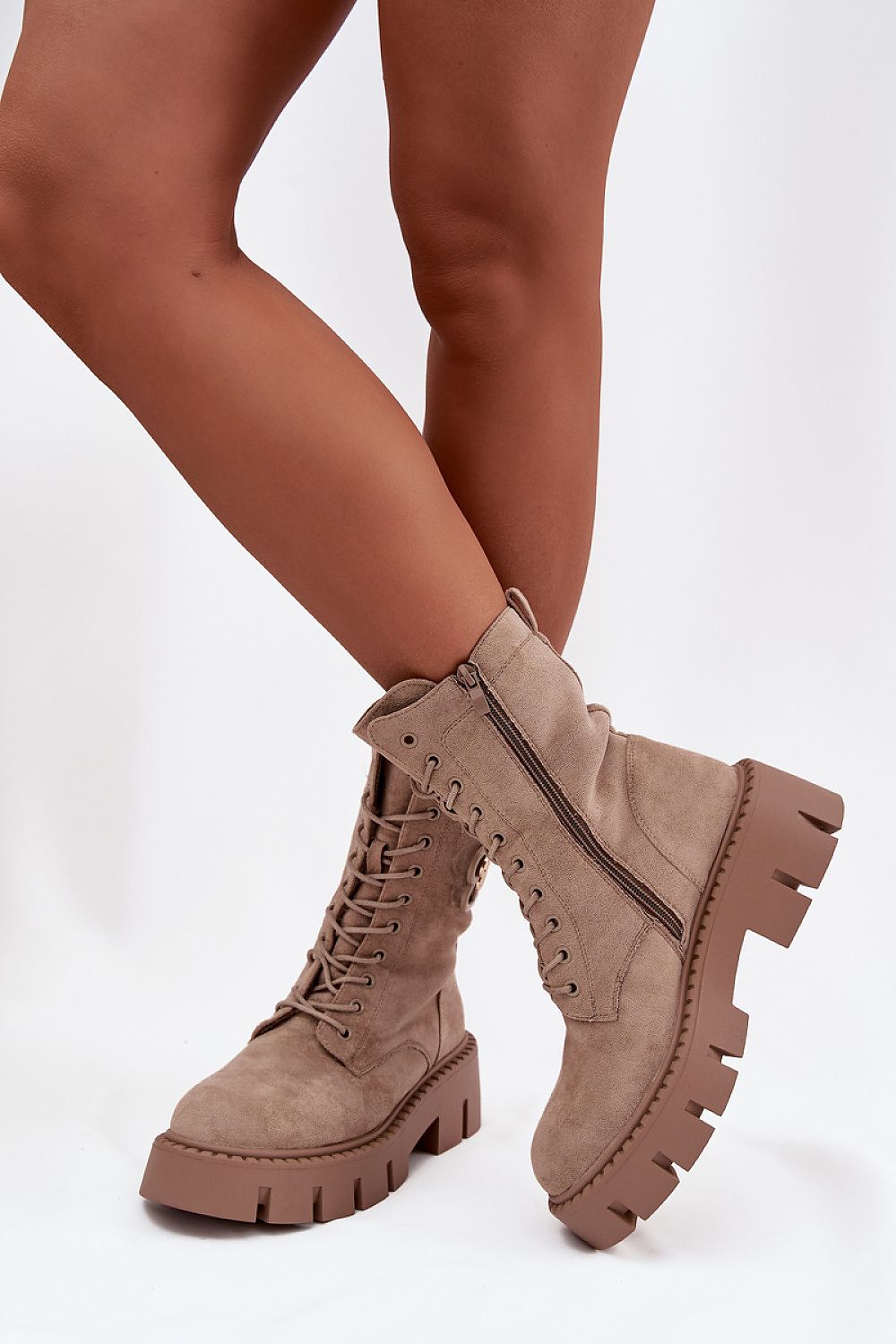  Boot model 217185 Step in style 