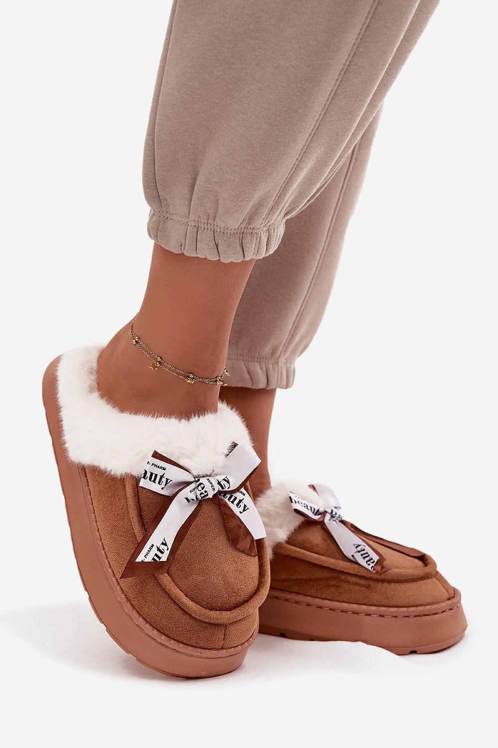  Pantoffeln model 220540 Step in style 