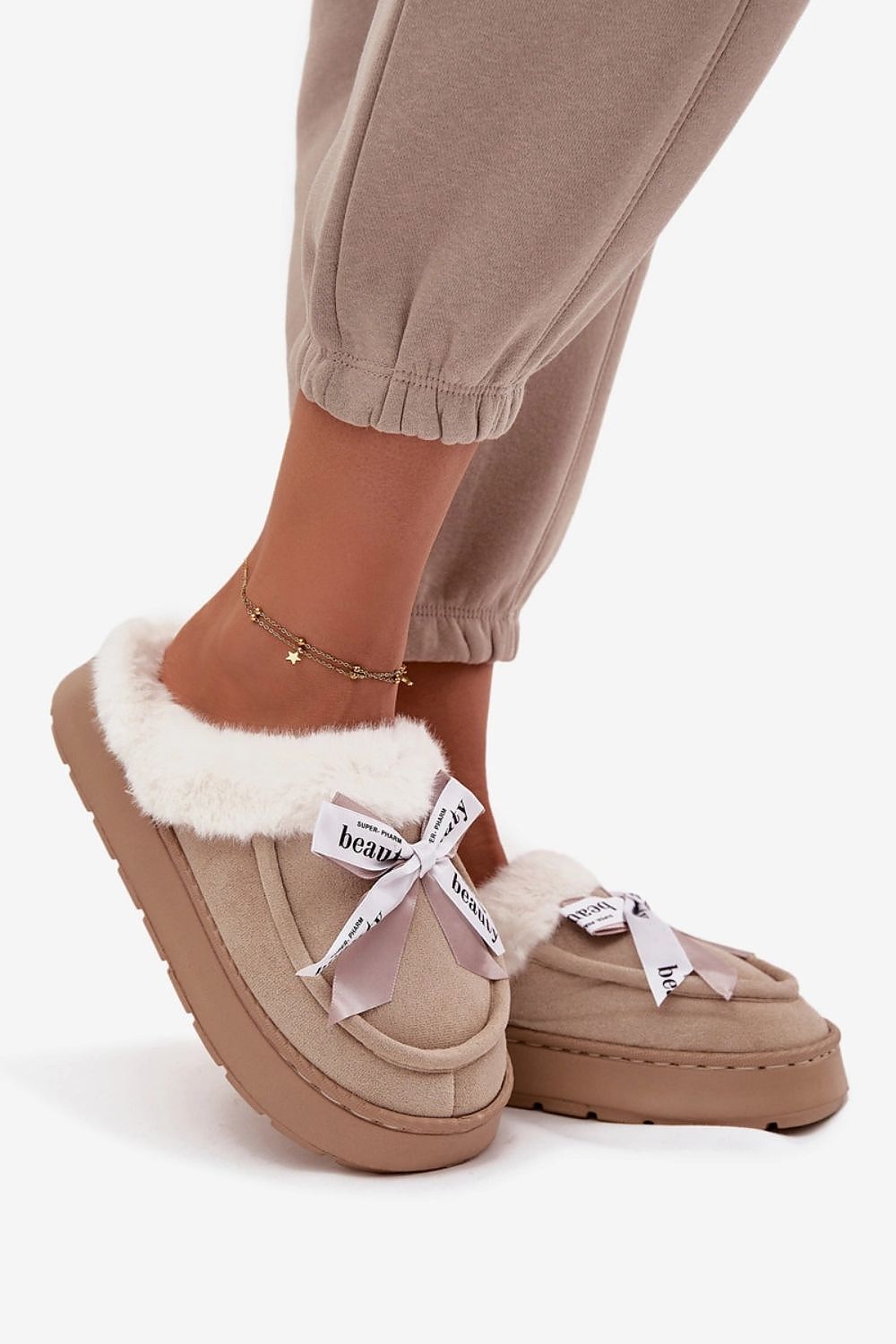  Pantoffeln model 220539 Step in style 