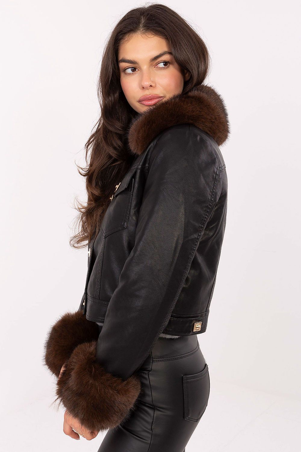  Jacke model 220636 MBM 