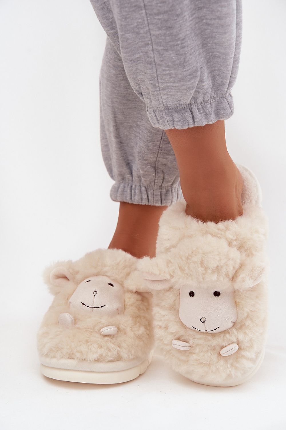  Pantoffeln model 220729 Step in style 