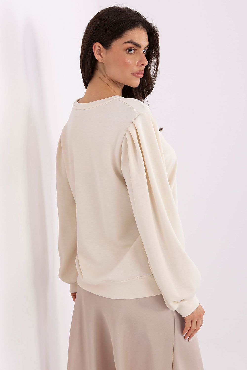  Sweater model 221422 Factory Price 