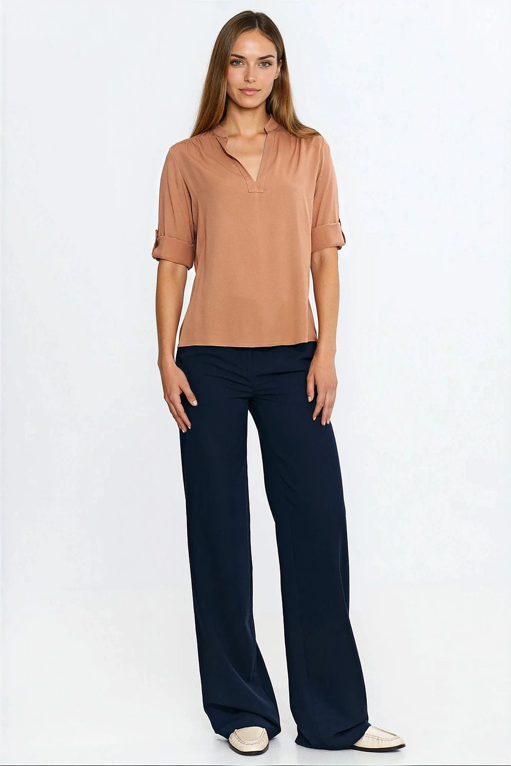  Bluse model 221721 Nife 