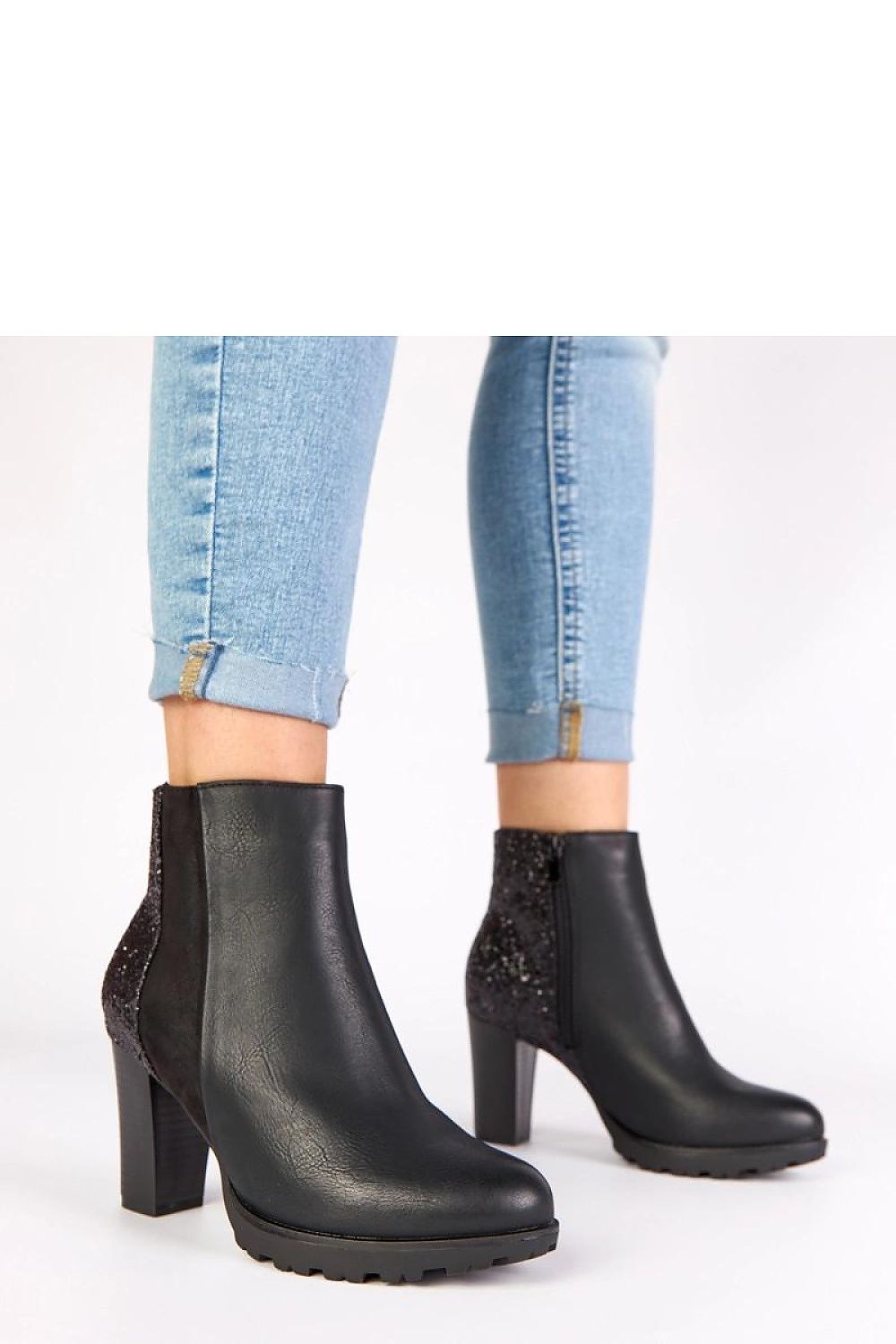  Stiefeletten mit Absatz model 222359 Solea 