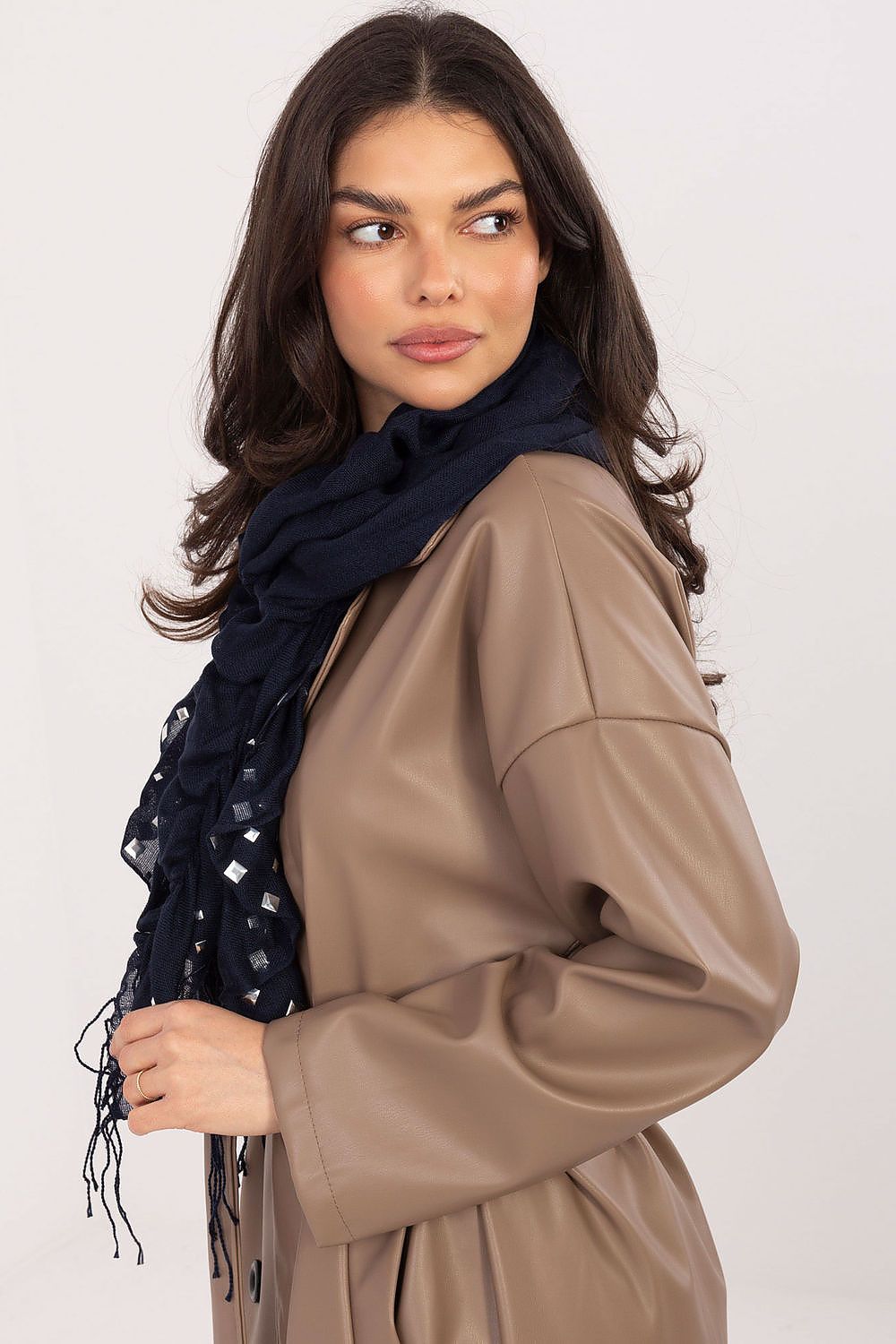  Tuch model 223048 AT 