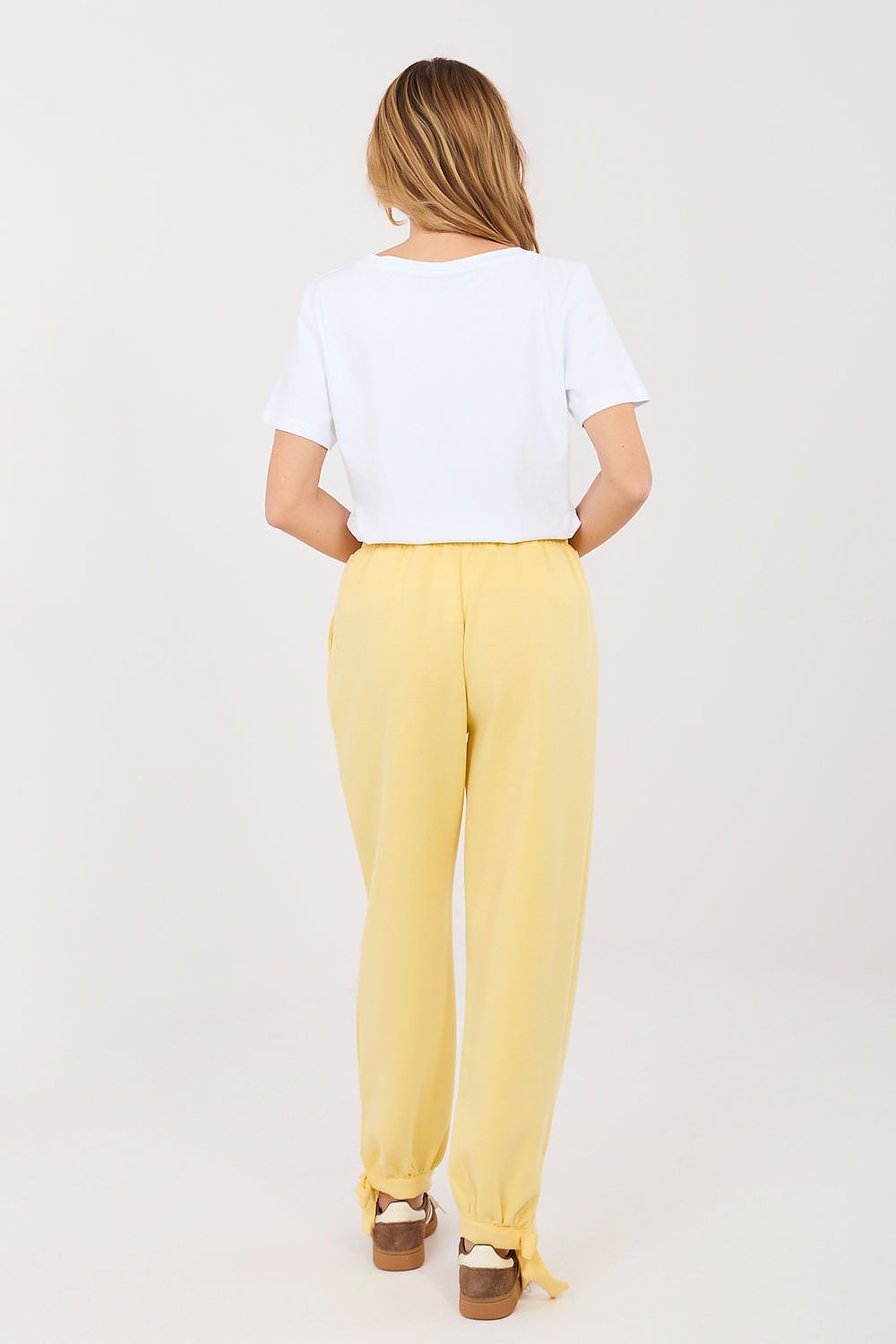  Sportanzug Hosen model 223782 Italy Moda 