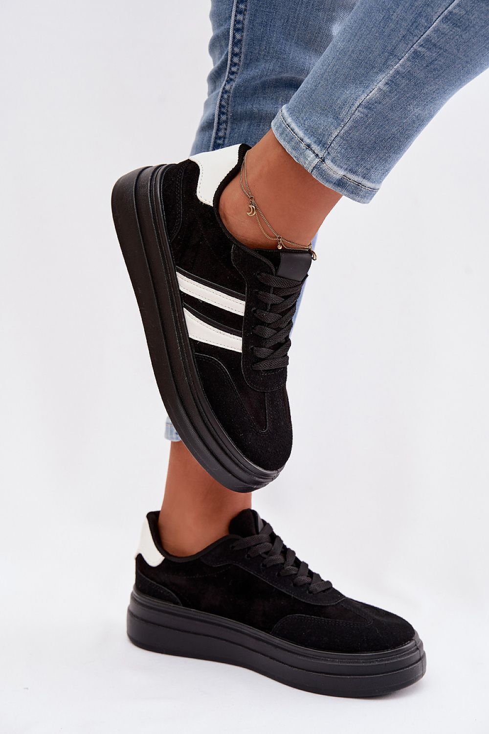  Sportliche Schuhe auf Plattform model 224404 Step in style 