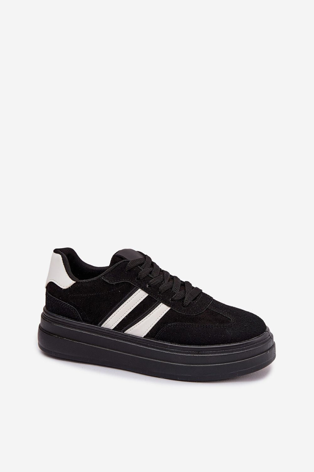  Sportliche Schuhe auf Plattform model 224404 Step in style 