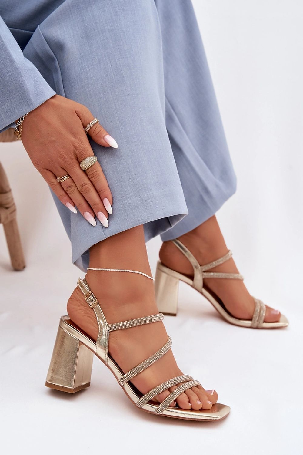  Sandalen mit Absatz model 225209 Step in style 