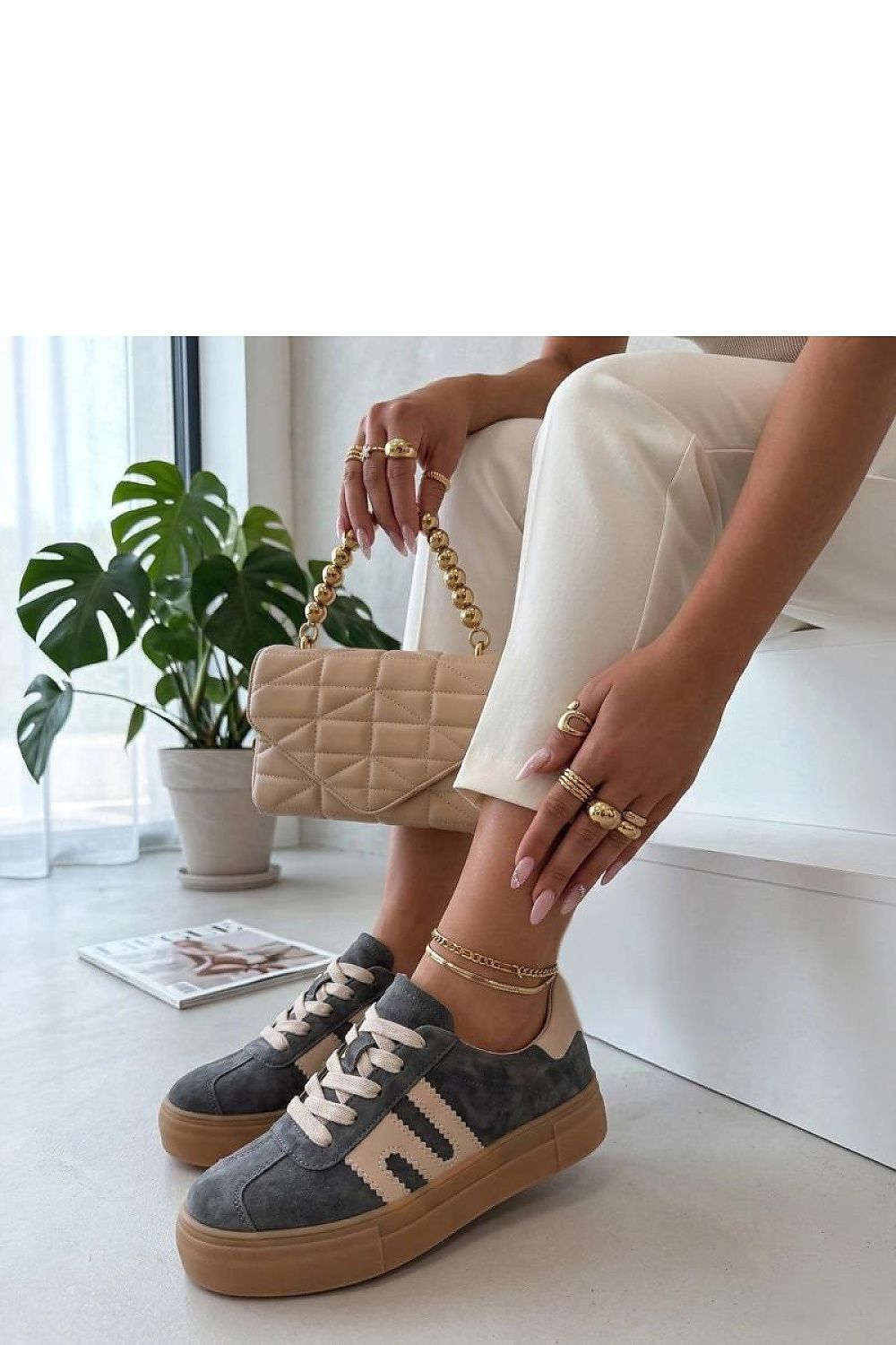  Sportliche Schuhe auf Plattform model 226032 Solea 