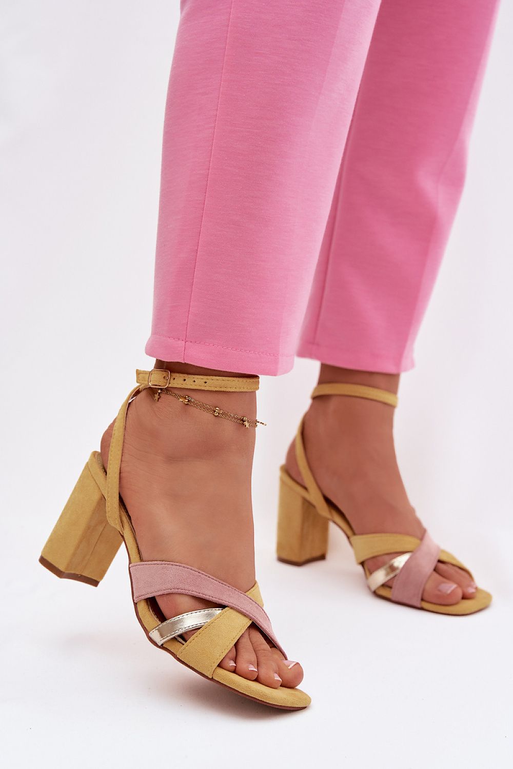  Sandalen mit Absatz model 226336 Step in style 