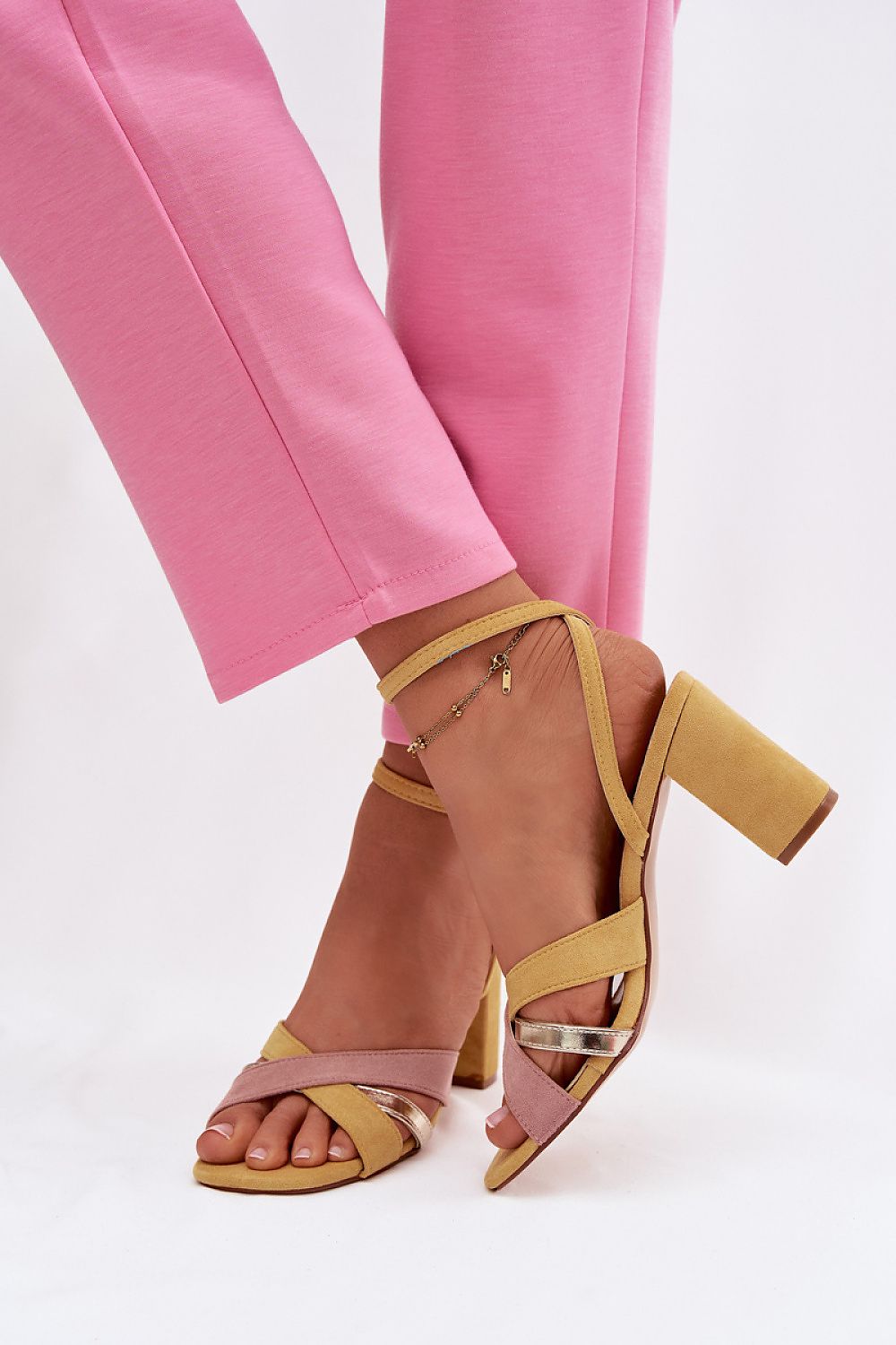  Sandalen mit Absatz model 226336 Step in style 