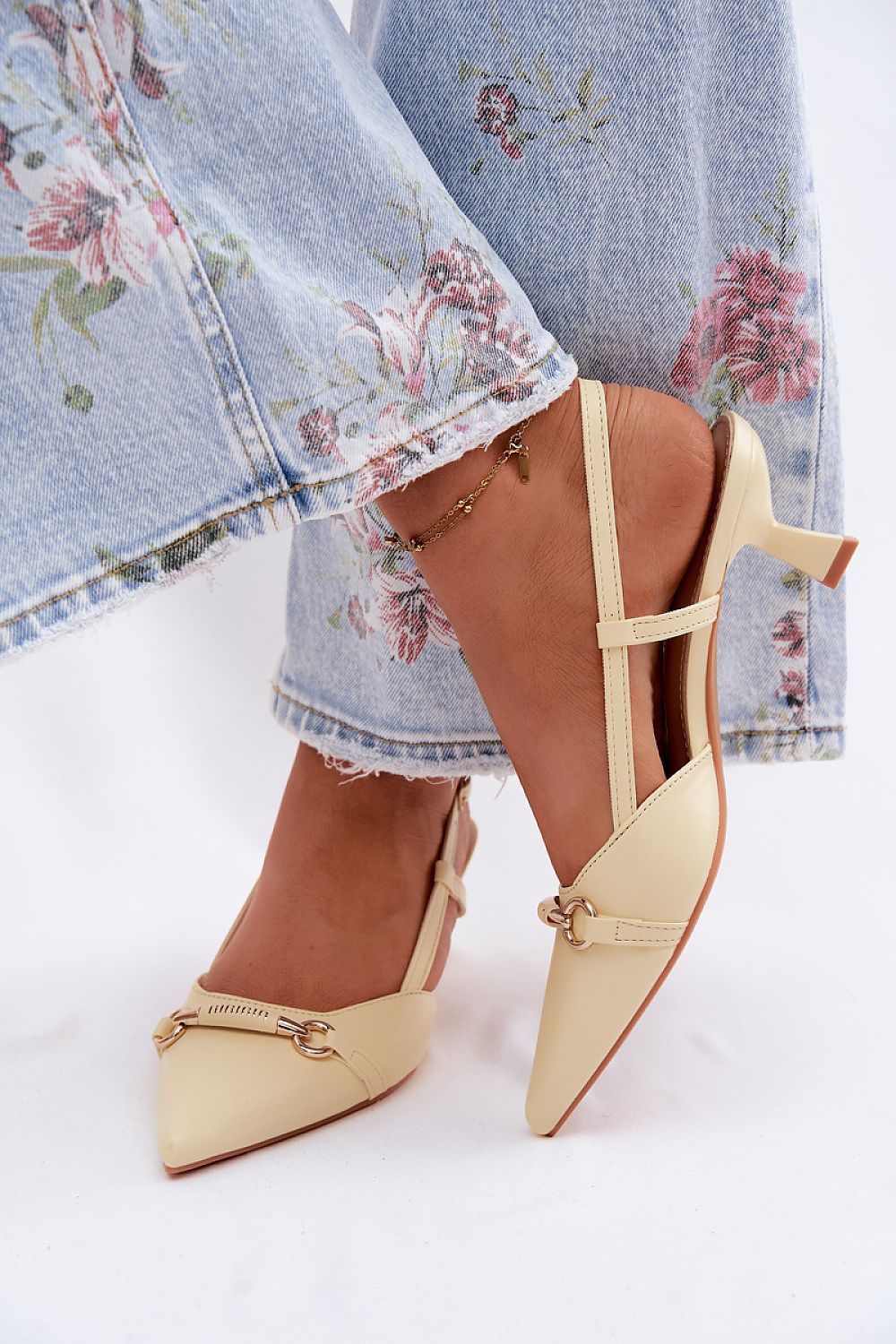  Sandalen mit Absatz model 227447 Step in style 
