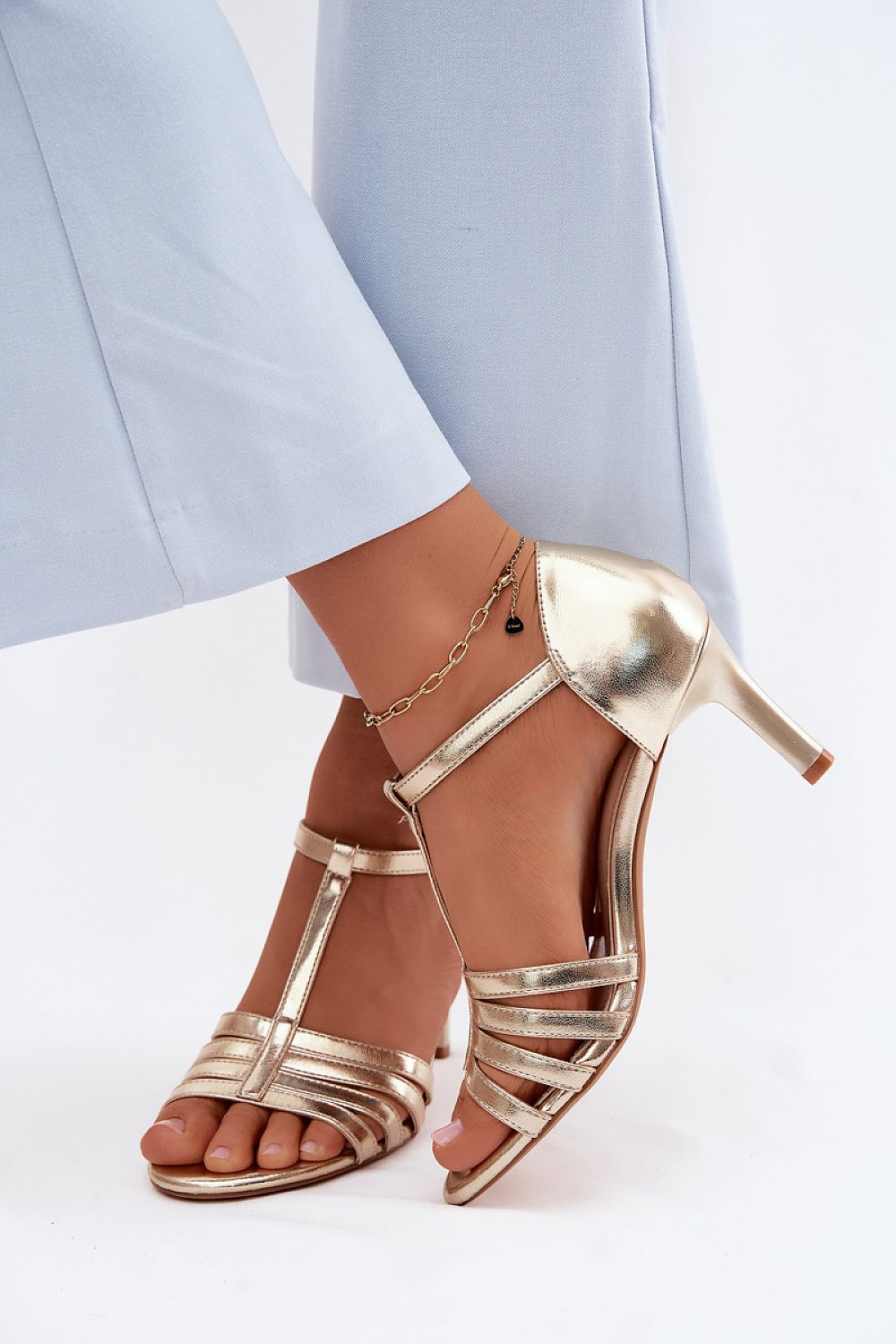  Sandalen mit Absatz model 228109 Step in style 