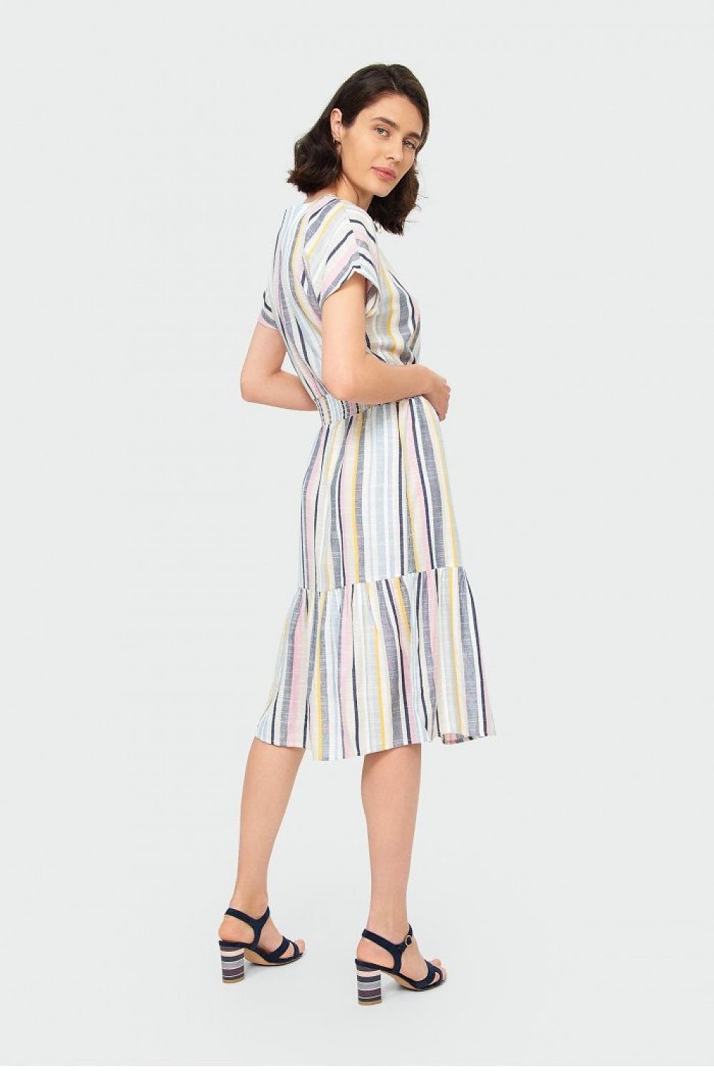  Alltagskleid model 145085 Greenpoint 