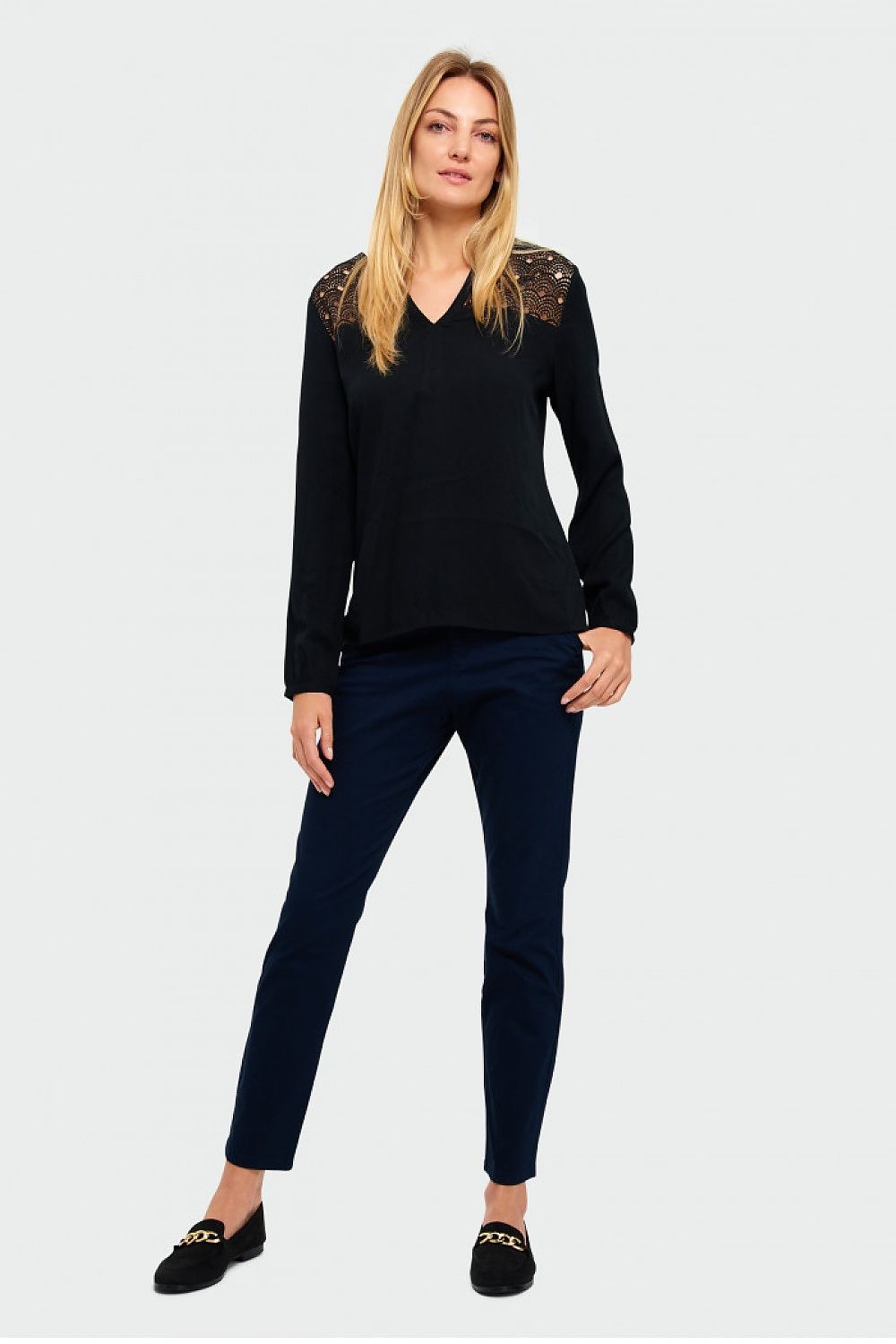  Bluse model 147034 Greenpoint 