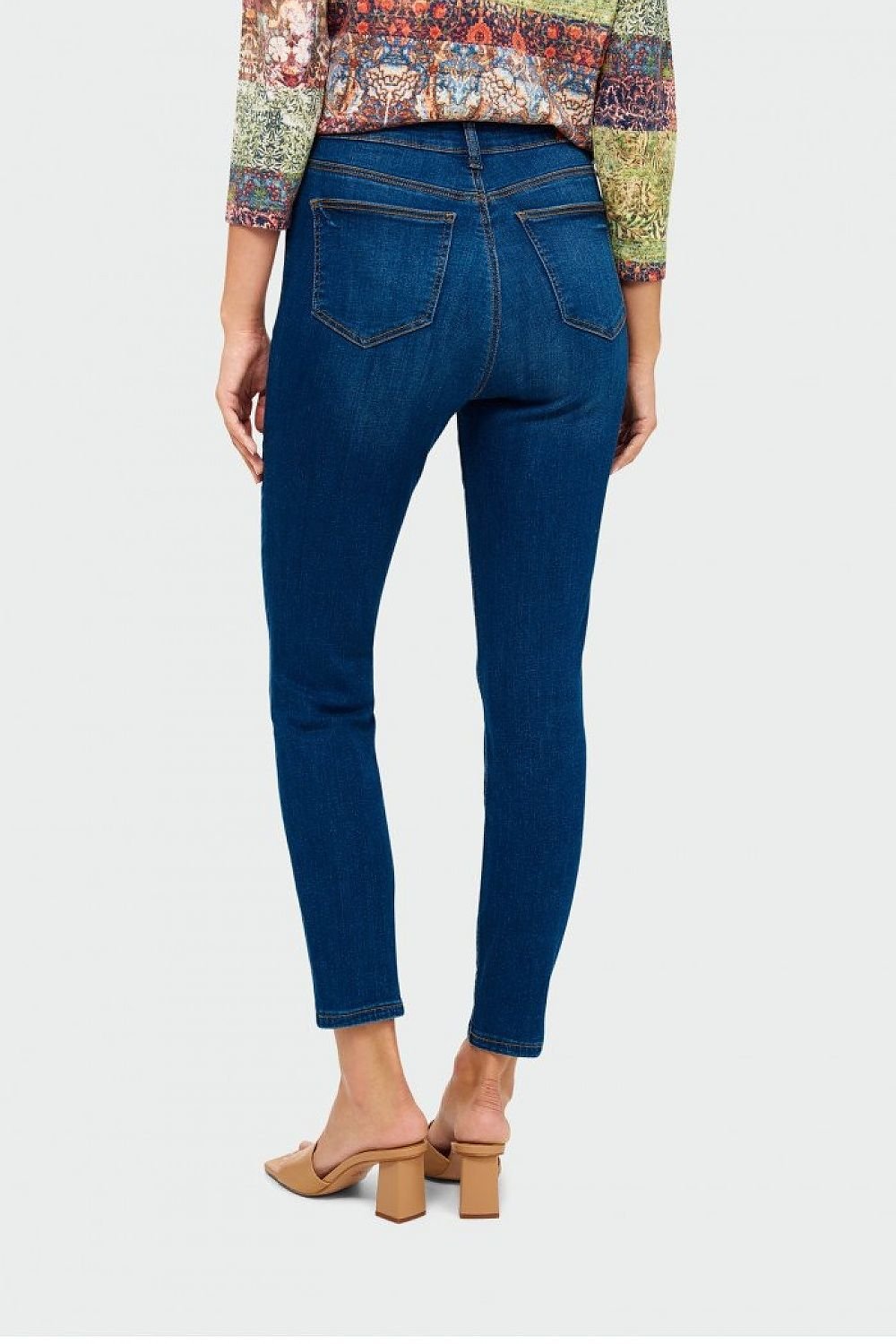  Jeans model 148062 Greenpoint 