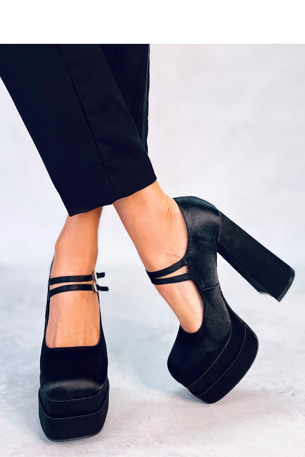  Plateaupumps model 176978 Inello 