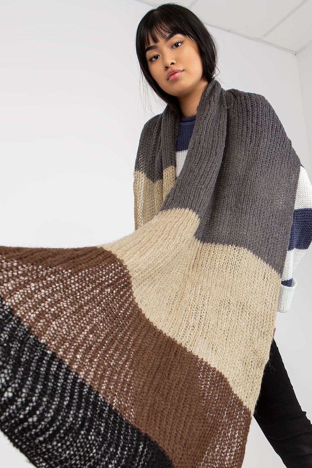  Schal model 185901 AT 